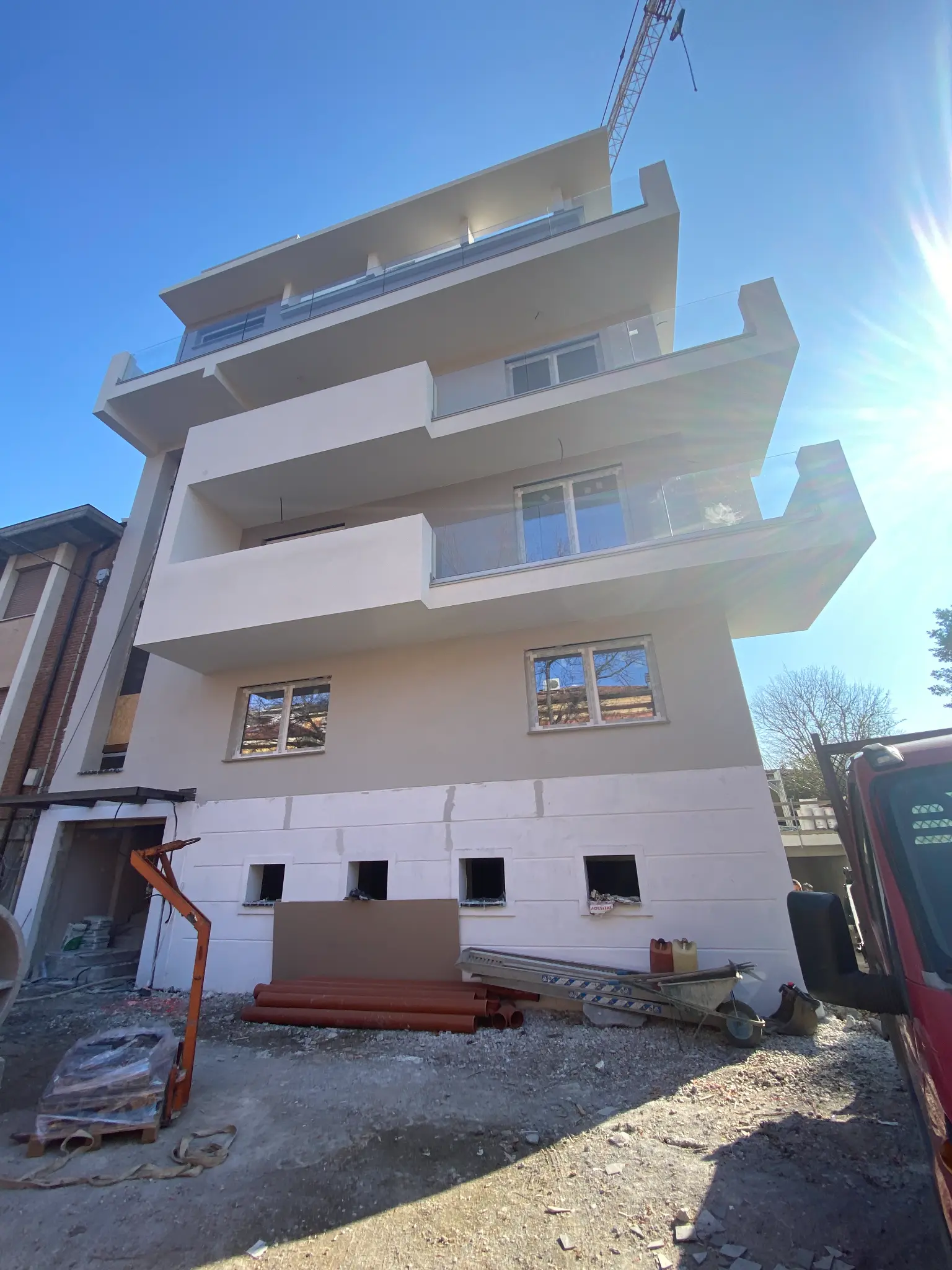 Dopo: Demolizione e ricostruzione — Modena